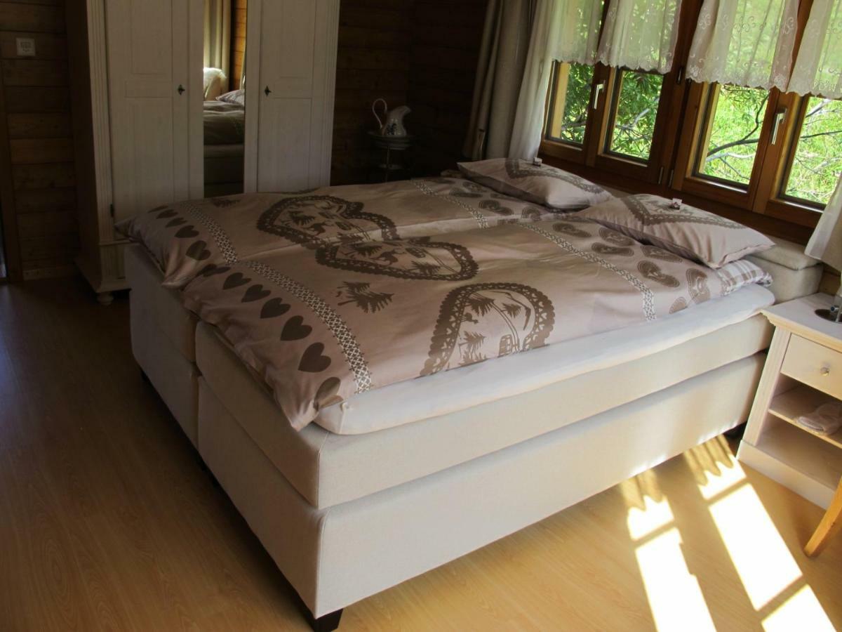 Matterhorn Ried Suite Цермат Екстериор снимка