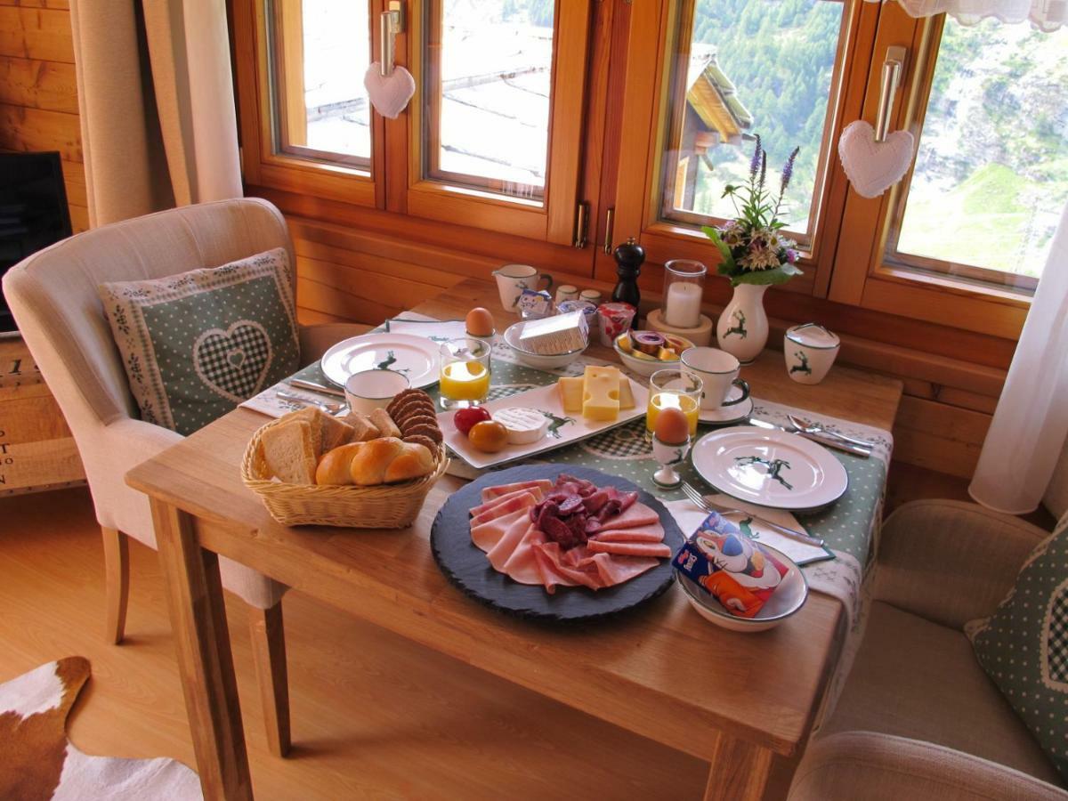 Matterhorn Ried Suite Цермат Екстериор снимка